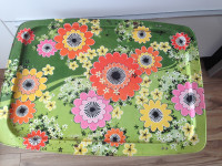 2 LaVada Vintage TV trays - 70s vibrant floral pattern