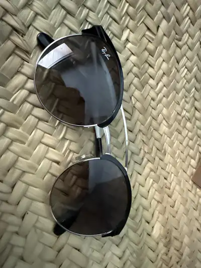 unisex Ray Ban’s for Sale , View more