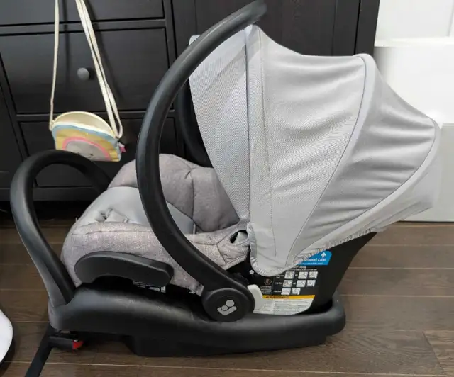 Maxi Cosi Mico Max 30 Infant Car Seat in Strollers, Carriers & Car Seats in City of Toronto - Image 3