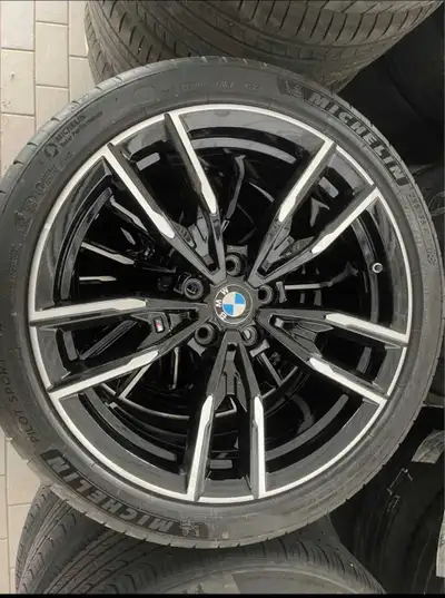 Michelin Pilot Sports performance tires 255/35 R19 Bolt pattern 5x112 Was on the M340i Fit for BMW 3...