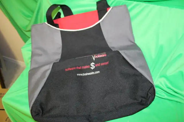 Multi-purpose bag ,blue / grey, see photos for details in Women's - Bags & Wallets in London - Image 3