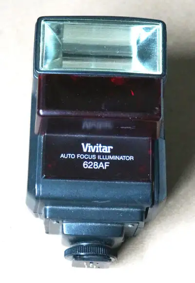 Vivitar 628 Auto Focus illuminator  Flash for NIKON, View more