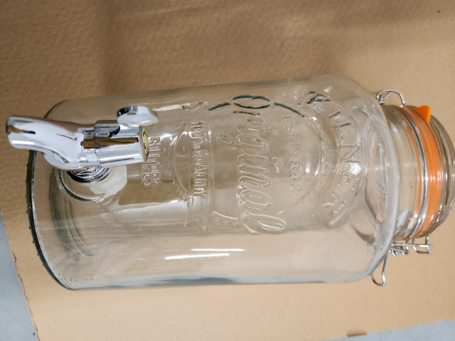 New, Kilner Quality Drink Dispenser With Clip Lid, 5L in Kitchen & Dining Wares in City of Toronto - Image 2