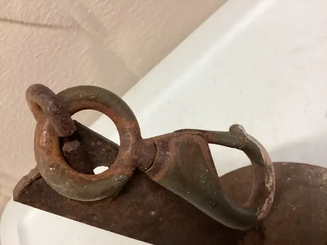 Antique Weight & Eyebolt. in Other in City of Halifax - Image 5