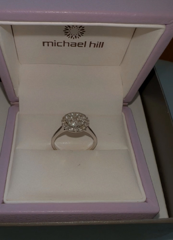 14k white gold ring , 1ct combined diamonds  from Michael Hills in Jewellery & Watches in City of Toronto - Image 2
