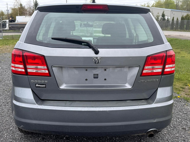 2010 Dodge Journey in Cars & Trucks in Ottawa - Image 2