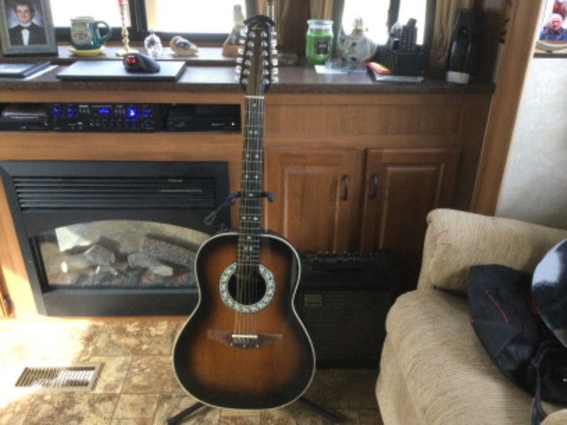 Early 1980’s Ovation Commander 12 string guitar in Guitars in Powell River District