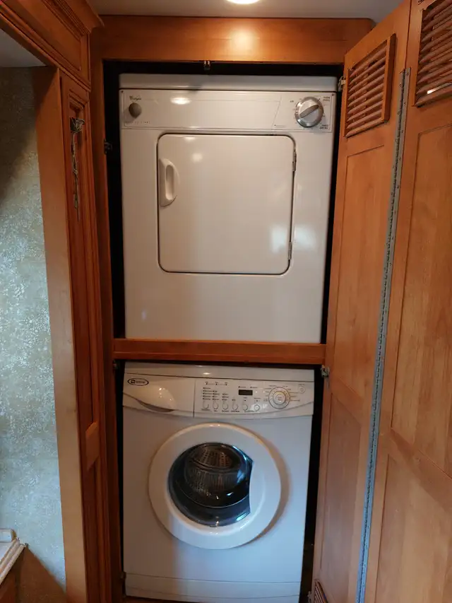 TIFFIN PHAETON 40QTH 2010 in RVs & Motorhomes in City of Montréal - Image 10