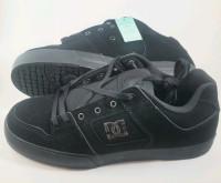 New DC Pure Mens Skate Shoes in Original Box Size 9