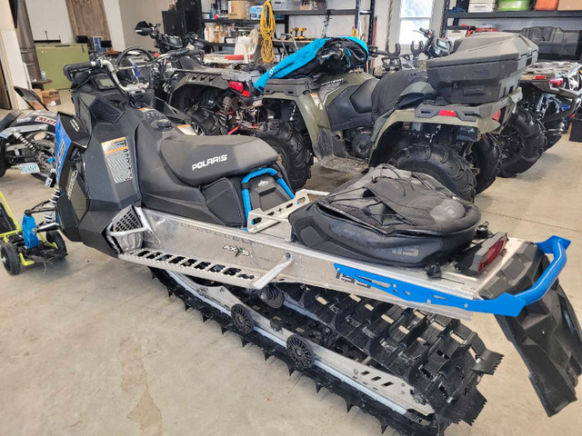 2016 polaris SKS 800 Axys Snowmobile 155  in Snowmobiles in Moose Jaw - Image 3