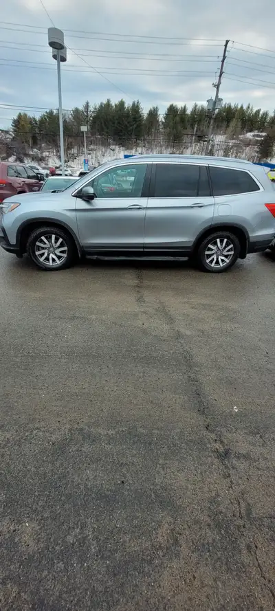 Running boards off a 2019 Honda Pilot Good condition $200.00 for pair