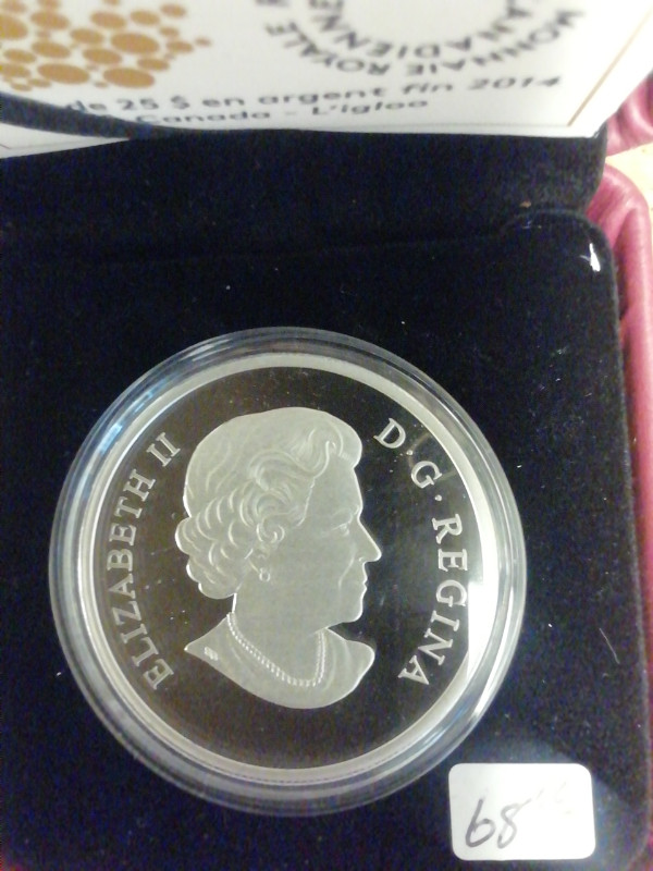 2014 Royal Canadian Mint$25 O Canada The igloo fine silver  coin in Arts & Collectibles in Mississauga / Peel Region - Image 2