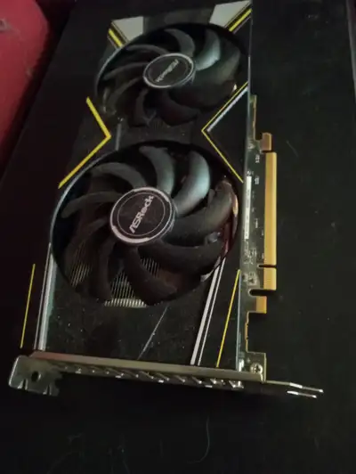 Radeon RX 5500XT 8G OC like new