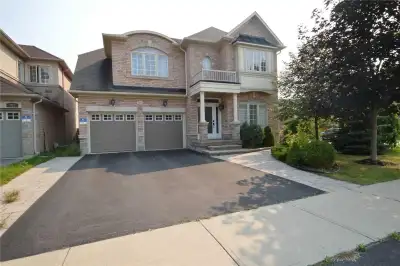 Full House with Basement Apartment (Bathurst/Hwy 7)