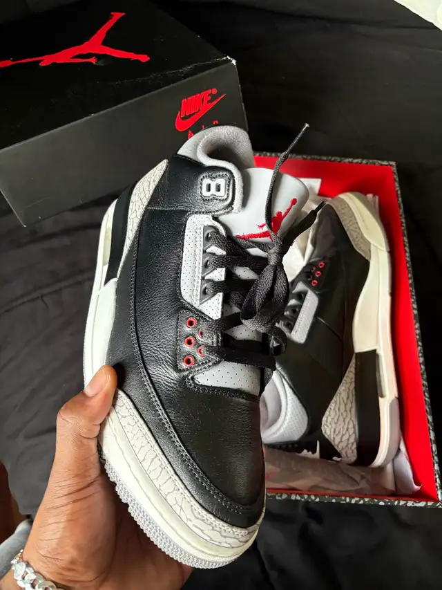Jordan Cement 3s in Men's Shoes in Mississauga / Peel Region - Image 5