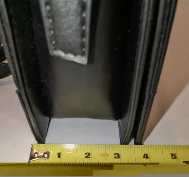 Smart BNWT Black Moda Lena Vegan Leather Crossbody Bag! in Women's - Bags & Wallets in London - Image 7