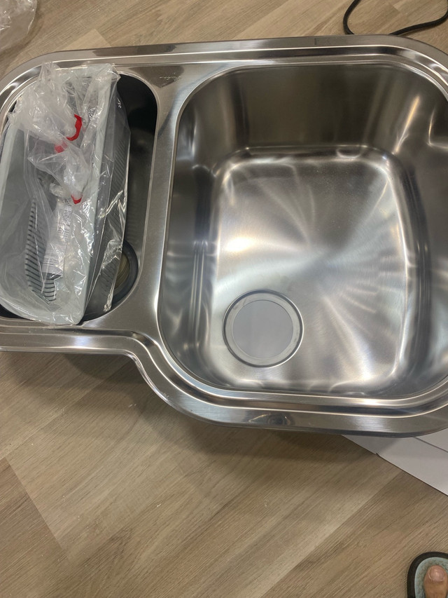 Staineless steal Kitchen sink  in Other in Mississauga / Peel Region - Image 2