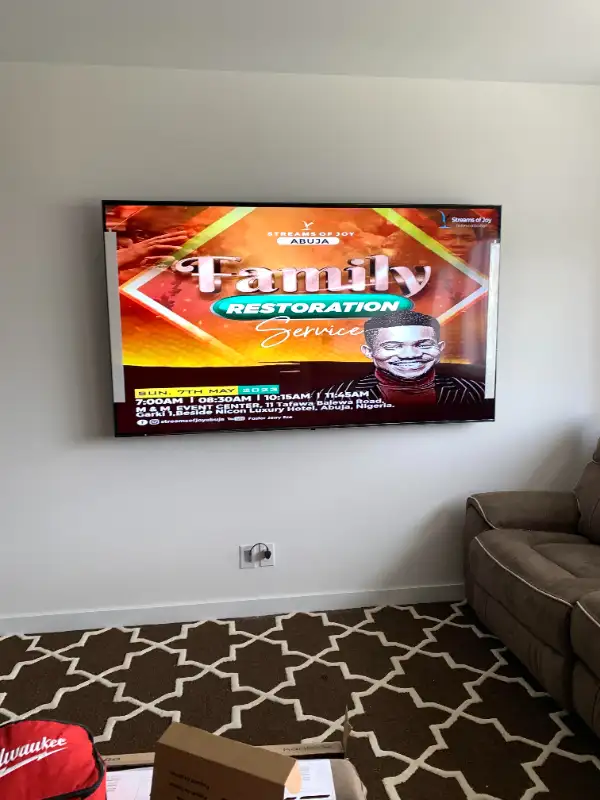 Reliable reasonable price TV Wall Mount install onl in Video & TV Accessories in Winnipeg - Image 6