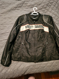Ladies Harley Davidson items