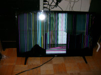 TV 32' for PARTS or REPAIRS