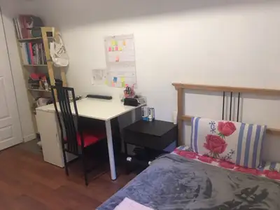 $750 – Bedroom for Rent (York Village – Available 1/08/2025)