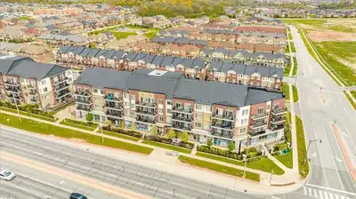 560,000direct buyer Don’t miss this amazing opportunity to own a spacious 2-bedroom + large den cond...