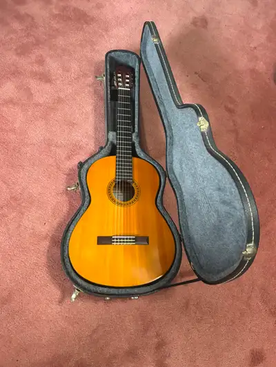 Yamaha CG110A Classical Guitar with custom case, View more