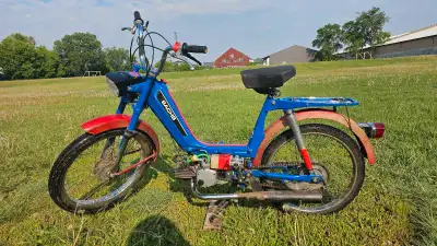 1974 Sachs Herculese moped- Bike starts easy, drives good, stops good, pedals work. Fresh cables, ne...