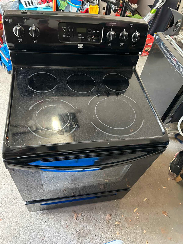 fridge stove dishwasher  in Refrigerators in Calgary - Image 4