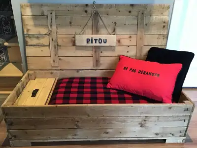 Lit pour chien de taille moyenne avec matelas mousse mémoire 5’’, View more