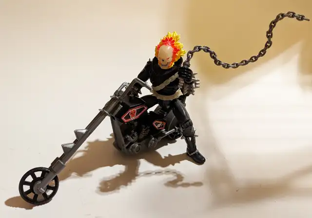 Ghost Rider action figures (ToyBiz, 1995)62863739082241121
