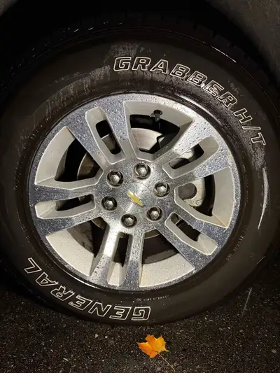 Just bought these tires 2 weeks ago and had 4 new tpms sensors installed and programmed very smooth...