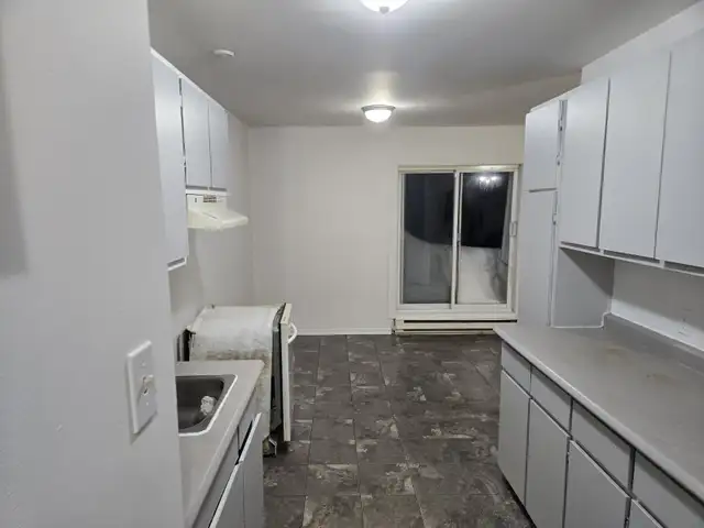 5 1/2 disponible immédiatement à Saint-Agathe-des-Monts