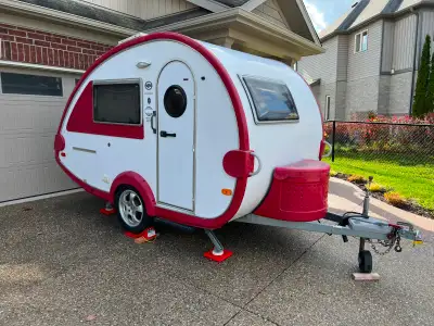 Nice and lightweight teardrop trailer that’s around 1800 lbs, great for smaller vehicles without the...