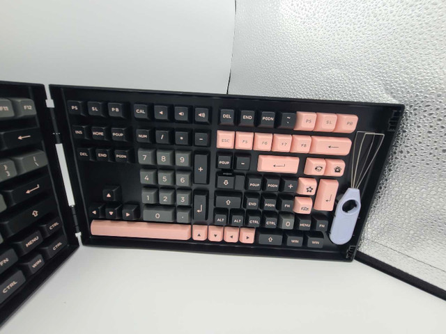  Akko Black&Pink 229-Key Cherry Profile Keycap Set  in Mice, Keyboards & Webcams in Mississauga / Peel Region - Image 4