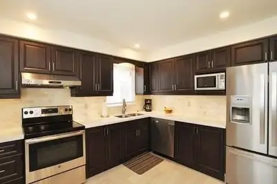 Pharmacy and Steeles. Upper level Bedroom. Furnished with bed, desk and chair. Prefer young professi...