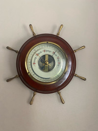 Vintage ship wheel barometer. 7.5 diameter.