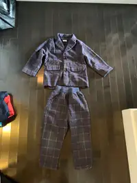 6T little boy’s suit 