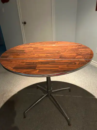 Retro Round Table, View more