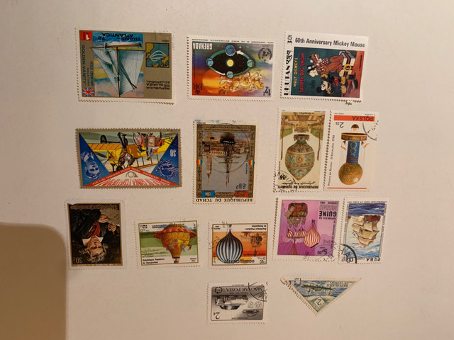 Pour collectionneur de timbre dans Art et objets de collection  à Laval/Rive Nord - Image 2