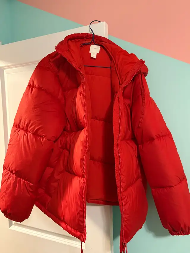  Women’s jackets and coats  in Women's - Tops & Outerwear in Markham / York Region - Image 5