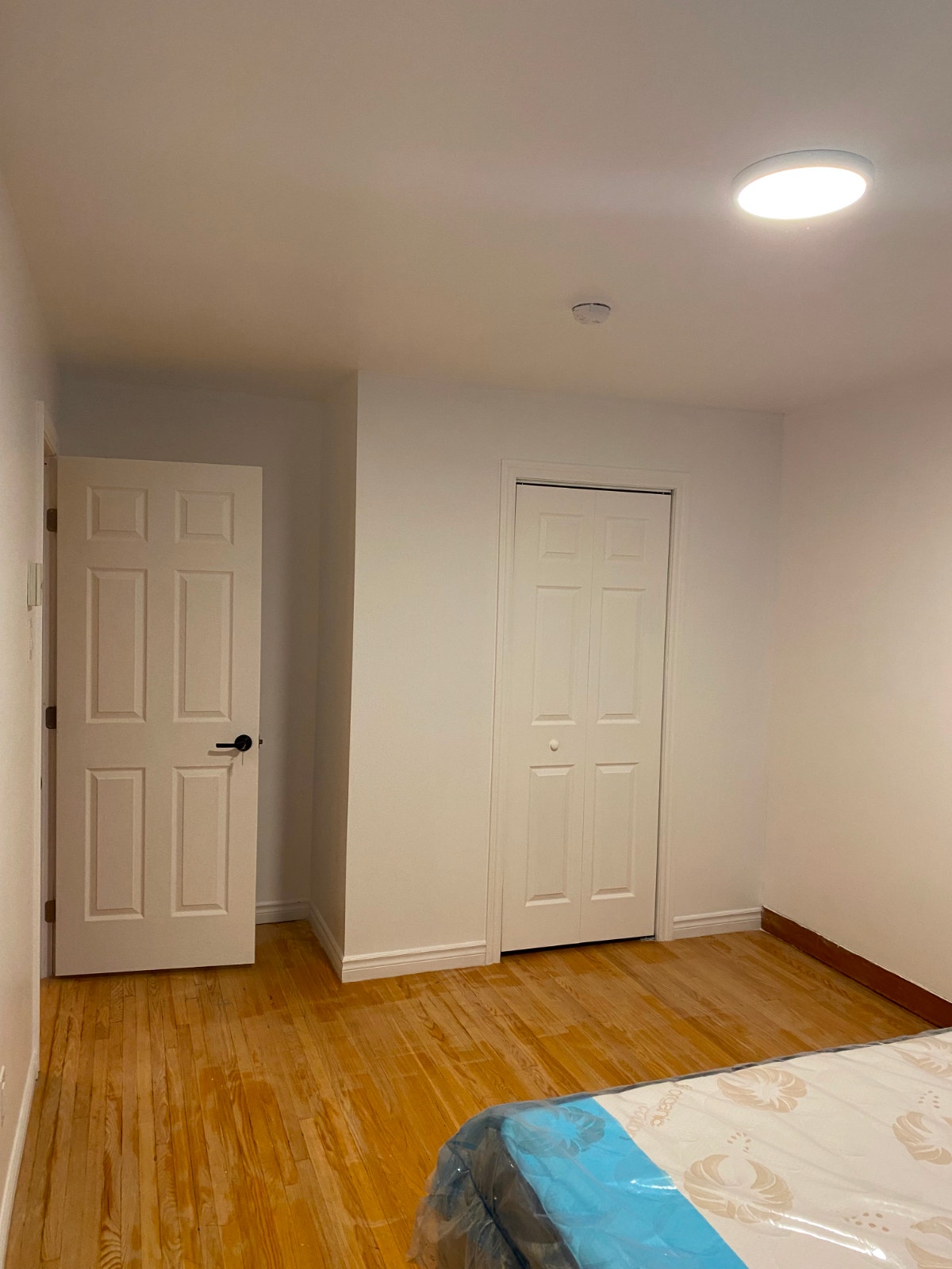 Grandes chambres meublées à louer - Tout inclus - Disponible Now — photo 2
