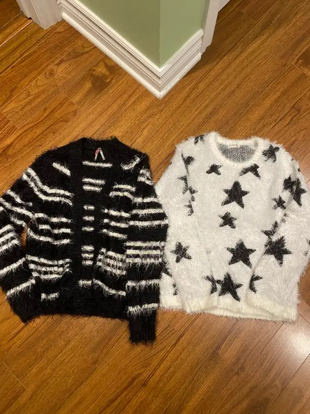 vêtements pour filles 10 ans in Kids & Youth in Longueuil / South Shore - Image 5