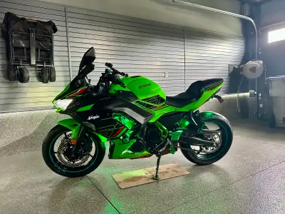 Mint condition and maintenance done frequently. Technically a sport touring so it’s great on insuran...