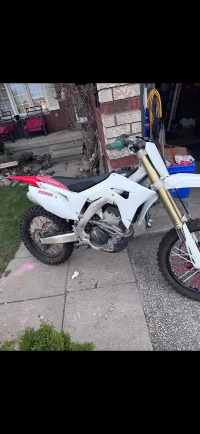 2019 crf250r low hours I’ve owned almost three years I’ve put maybe 8 hours on it and was told only...