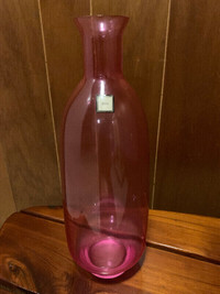 Grand vase en verre de couleur rose