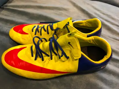 Nike Soccer Cleats, size 6Y, View more