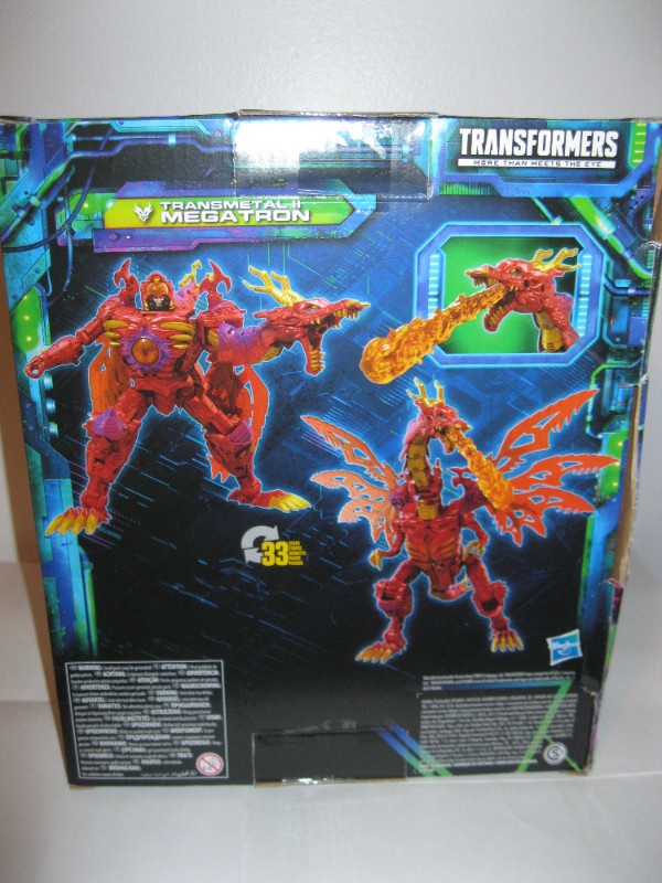 Leader Class Transformers Legacy Evolution Transmetal 2 Megatron in Toys & Games in Markham / York Region - Image 2
