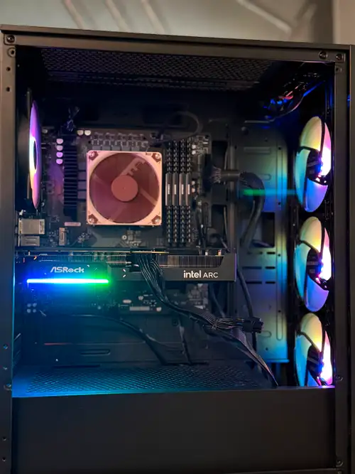 Specs: CPU: Intel Core i5-12400 – 6-core / 12-thread, 2.5GHz base / up to 4.4GHz turbo GPU: Intel Ar...