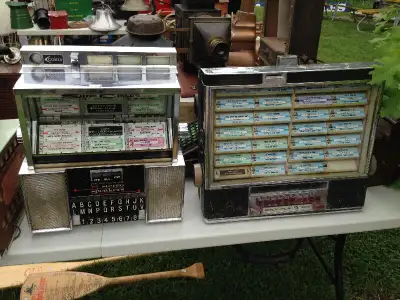PARKER PICKERS - The Rock-Ola Tri-Vue jukebox (model 500) is still available at $199 reduced! The Se...
